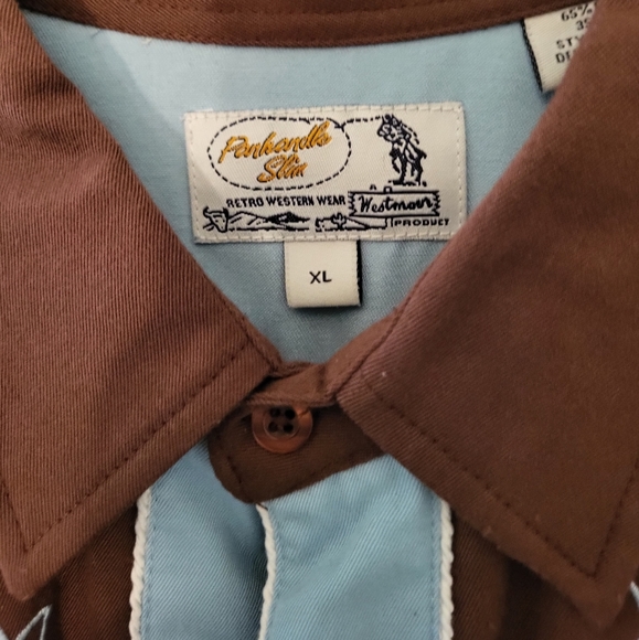 SOLD EUC Vintage Western Wear - Picture 2 of 6